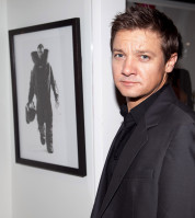 photo 21 in Jeremy Renner gallery [id606968] 2013-05-30